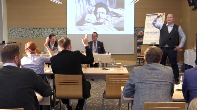 IV VER2.00_27_27_20.Still002